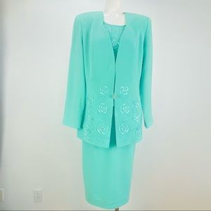 Natasha collection NY women skirt suit 3 piece